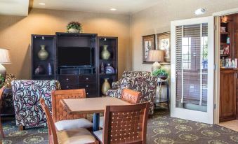 MainStay Suites St Robert-Fort Leonard Wood