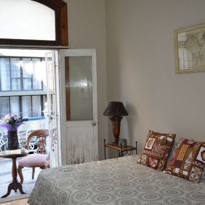 Deluxe Double Room With Shared Bathroom Urban Hive Backpackers Promo Code