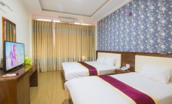 Ngan Hang Hotel