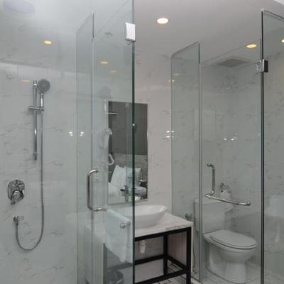 標準特大床房（無窗） 禁煙 列韋瑞吉商務酒店（士姑來）優惠