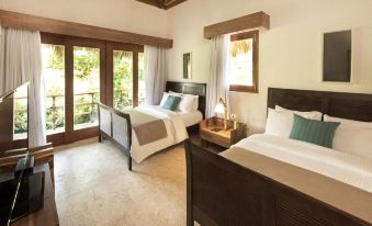 Casa Bonita Tropical Lodge Hotel