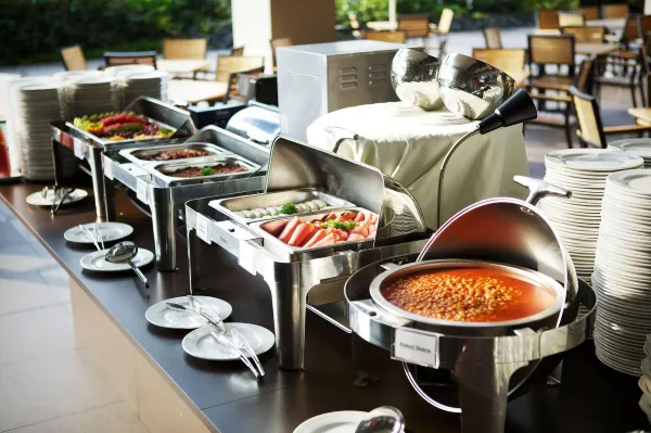 V HOTEL LAVENDER Foods