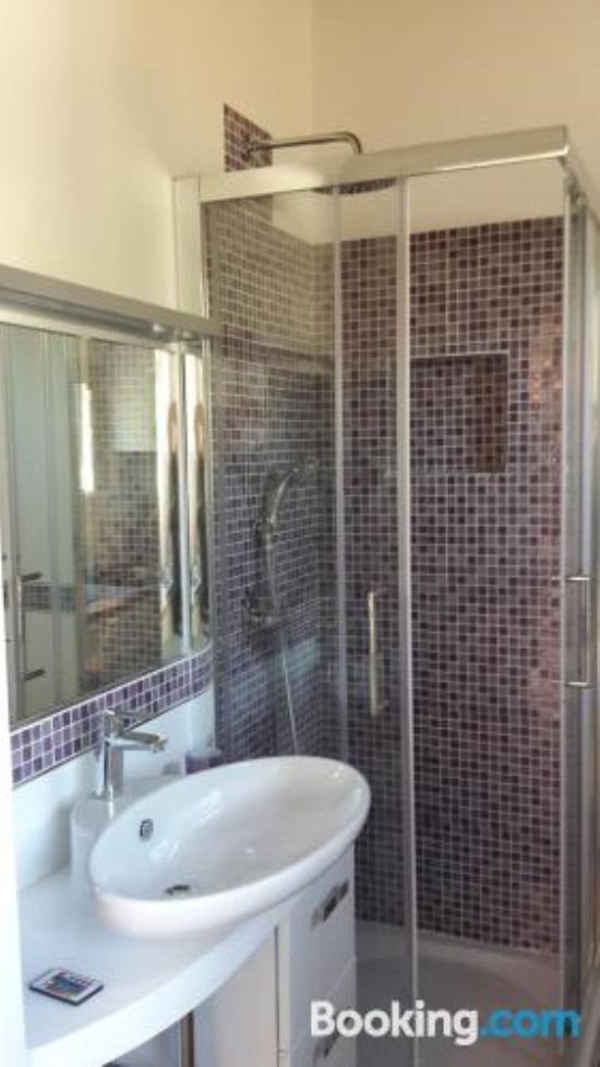 双人房（带独立浴室）