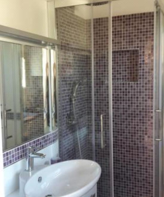 双人房（带独立浴室）