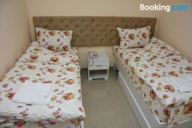 双人房（带独立浴室）