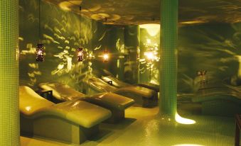 LOISIUM Wine & Spa Hotel Langenlois - Housity