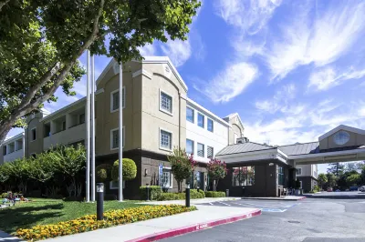 Country Inn & Suites by Radisson, San Jose International Airport, CA Hoteles en 