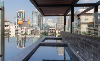 Nana&Asok new apartment+rooftop infinity pool