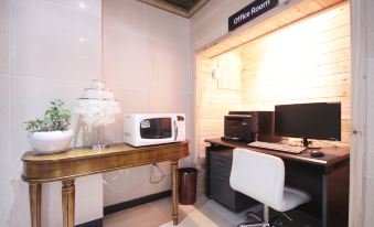Gwangyang Ritz Hotel - Housity
