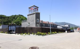 Sancheng U Self Check-in Motel