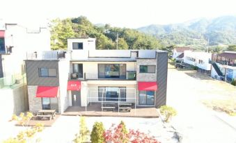 Geumsan Red Pension