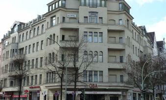 Selina Berlin West Hotel