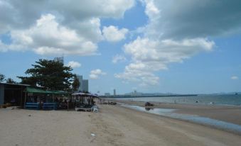 Villa South Pattaya Beachfront