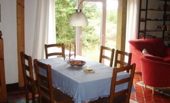 House with 2 Bedrooms in Laghy, with Enclosed Garden Near the Beach