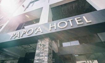 Papo'a Hotel