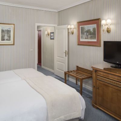 Melia Connecting  Room Melia Castilla Promo Code