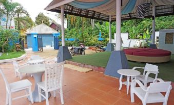 Sea Turtle Hostel - Adults Only