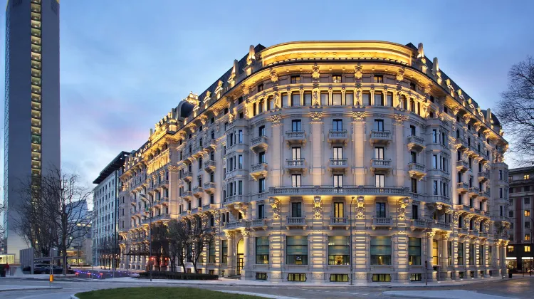 Excelsior Hotel Gallia, a Luxury Collection Hotel, Milan Exterior