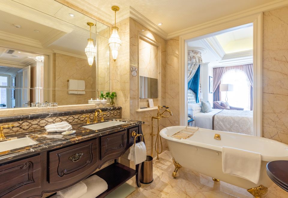 the Castle Hotel, A Luxury Collection HotelNoble suite