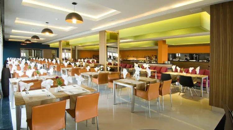 Casa de Maris Spa & Resort Hotel Adult Only 16 Plus Dining/Restaurant