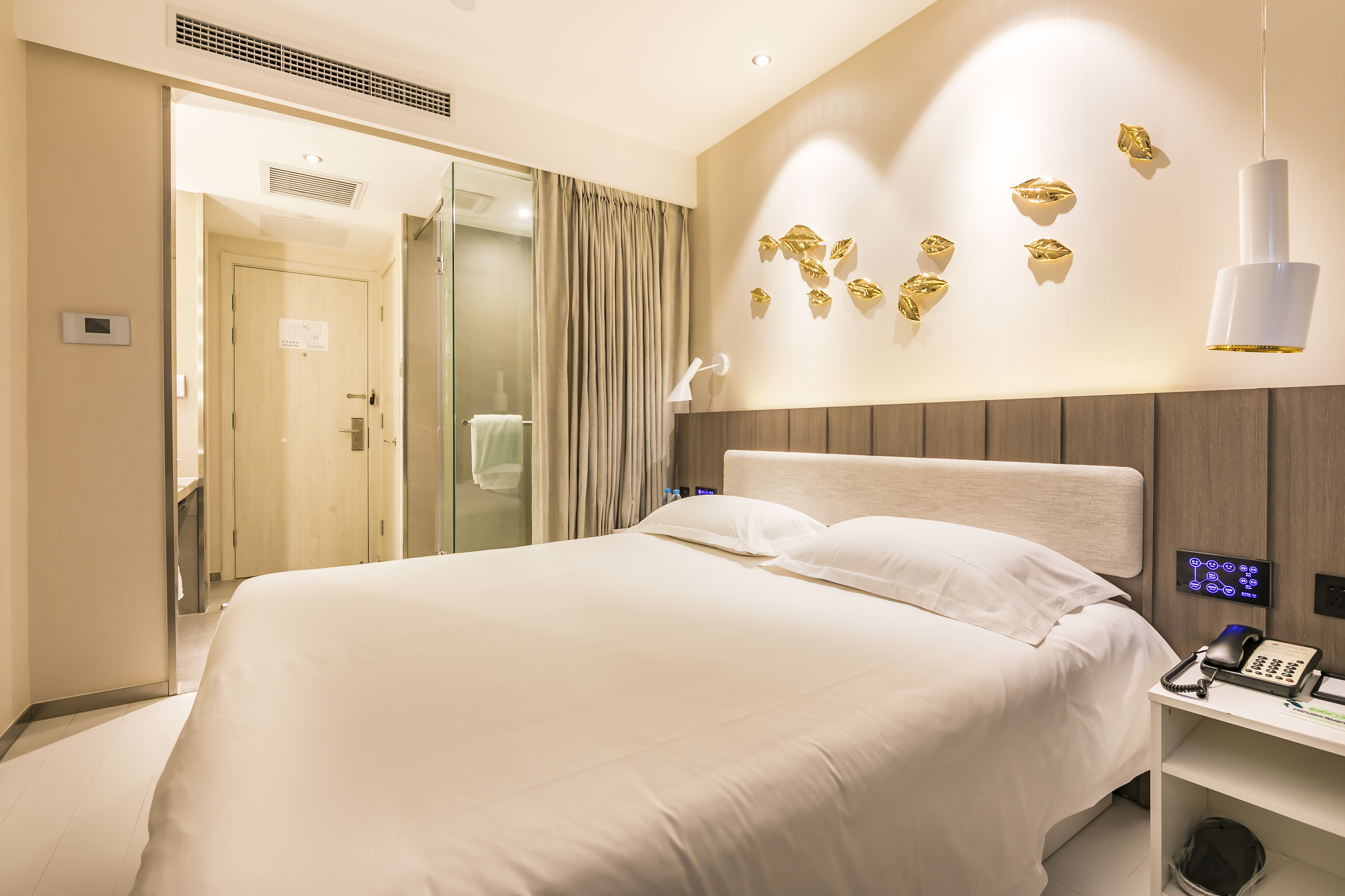 高级大床房（小冰箱）