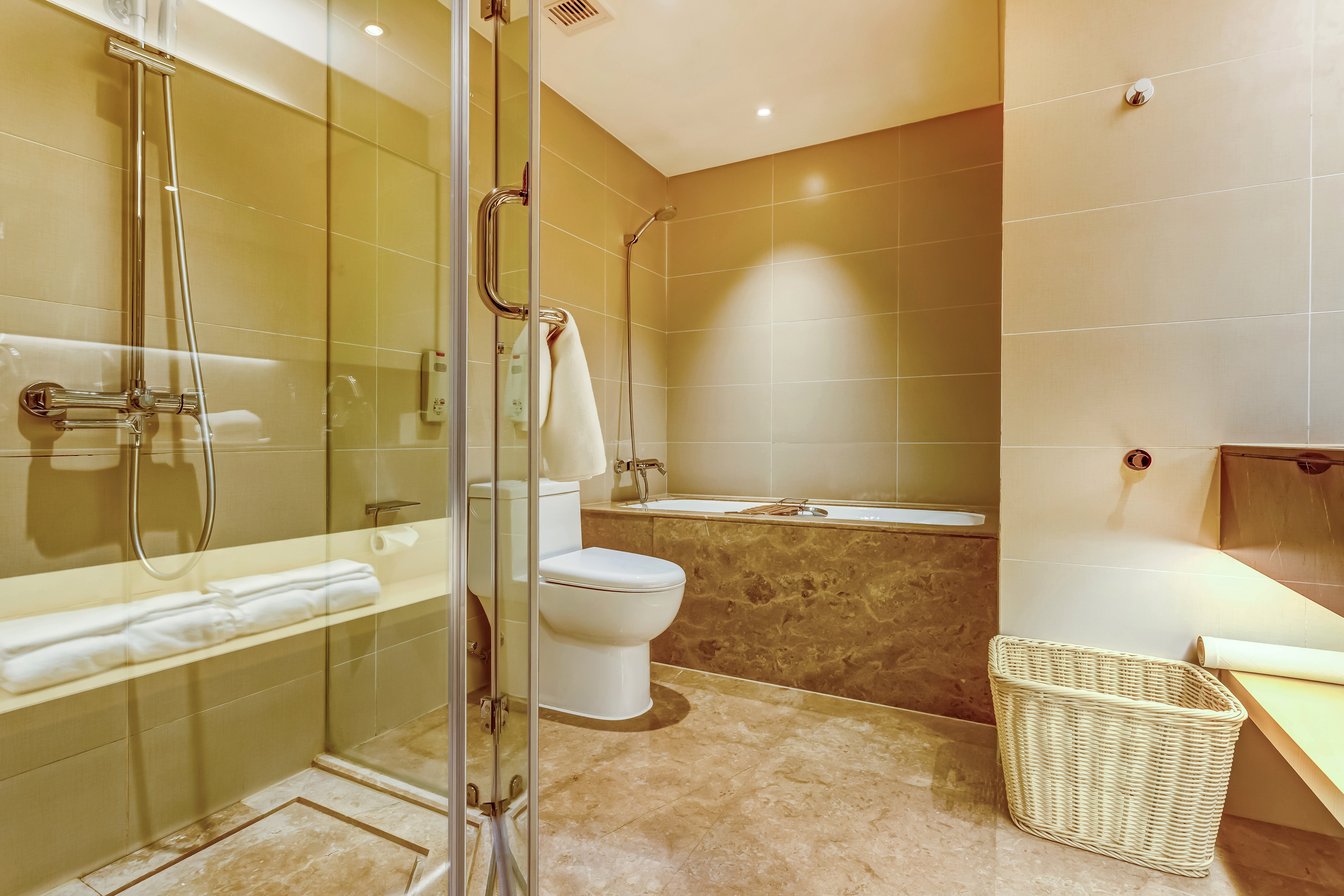 辰暮·超享大床房（超享空间+温润加湿器+豪华浴缸）