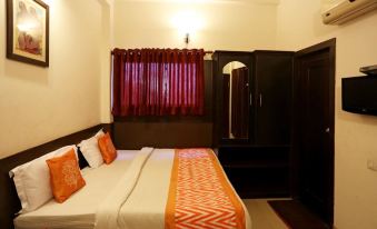 OYO Hotel Good Times - Housity