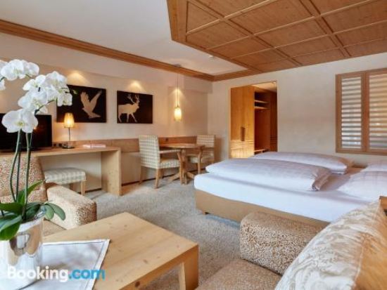 Hotel Auriga 山景小型套房