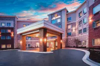 La Quinta Inn & Suites by Wyndham St. Paul-Woodbury Hotel a 
