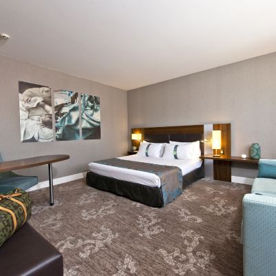 家庭房（帶梳化床） 假日度假尼斯酒店優惠