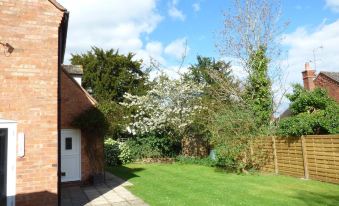 Pebworth Cottage - Housity