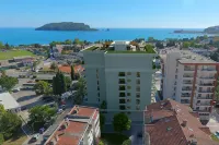 Iberostar Waves Slavija Hotel a 
