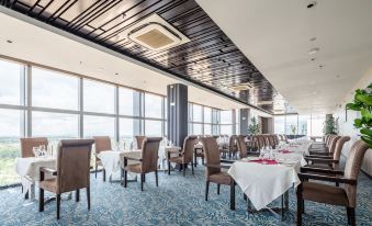 Astana Wing - Riverside Majestic Hotel
