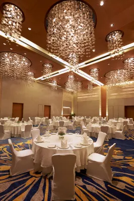 Courtyard by Marriott Mumbai International Airport のホテル