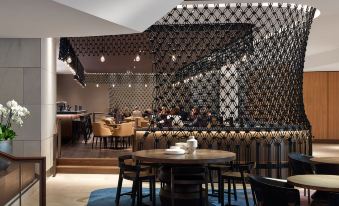 Hyatt Regency Sydney - Housity
