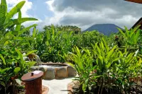 Volcano Lodge, Hotel & Thermal Experience Hôtels à : 