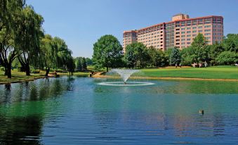 Hilton Chicago Oak Brook Hills Resort & Conference Center