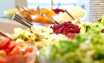 Amadeus Boutique Hotel Deutscher Hof - Housity