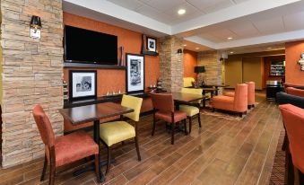 Hampton Inn Clinton