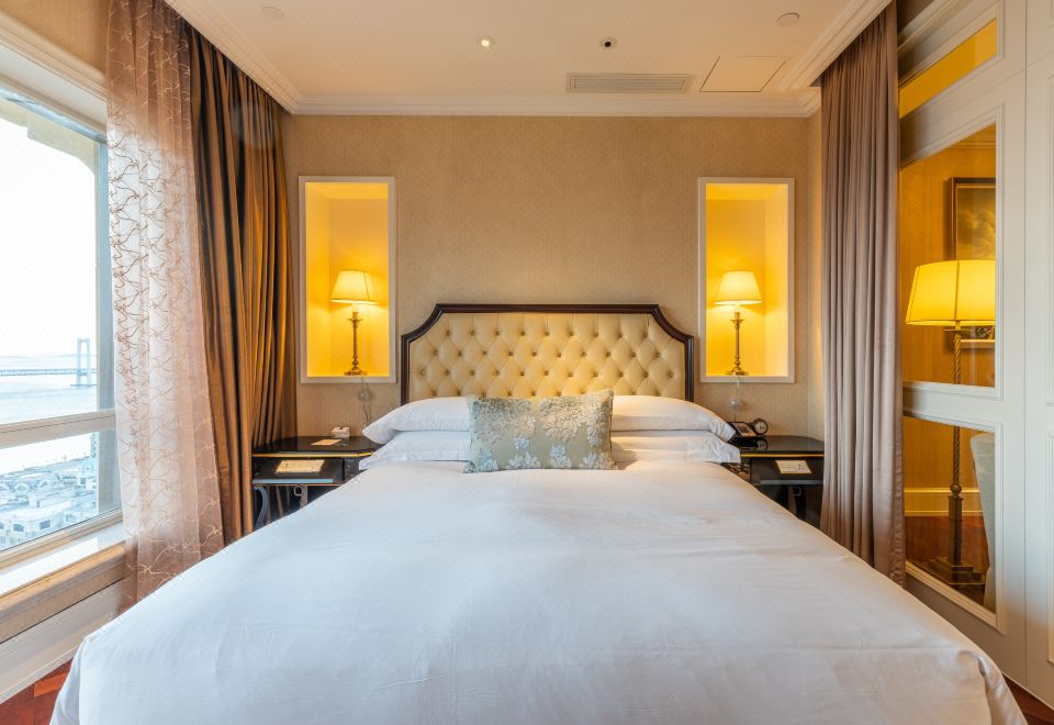 the Castle Hotel, A Luxury Collection HotelDeluxe Apartment - 2-Bedroom, Sea-View