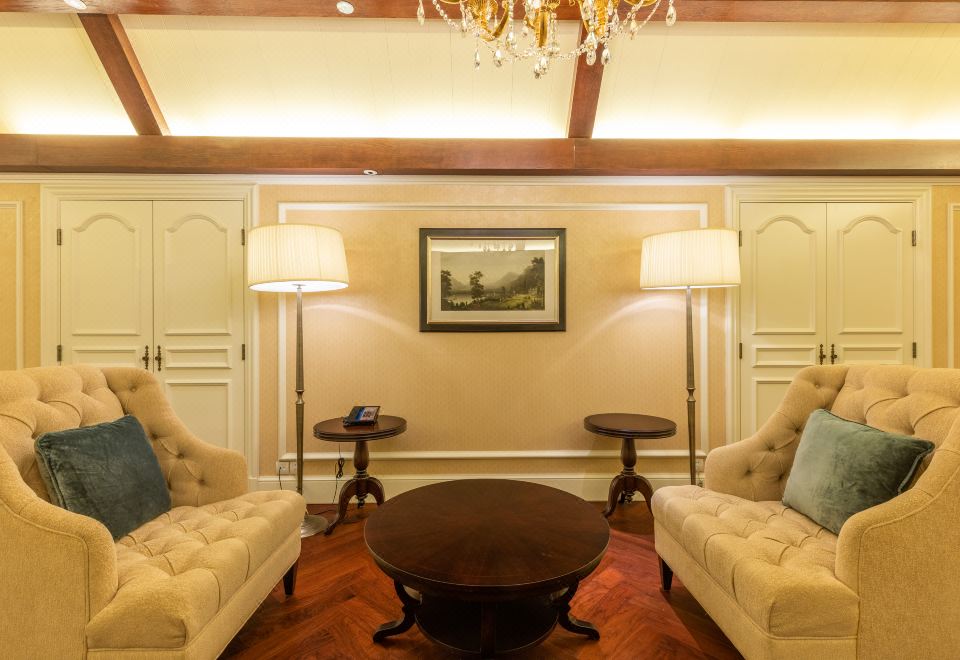 the Castle Hotel, A Luxury Collection HotelPremier Sea-View Three-Bedroom Duplex Apartment Suite 190