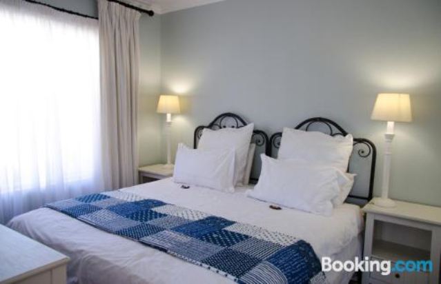 一卧室公寓（带阳台）