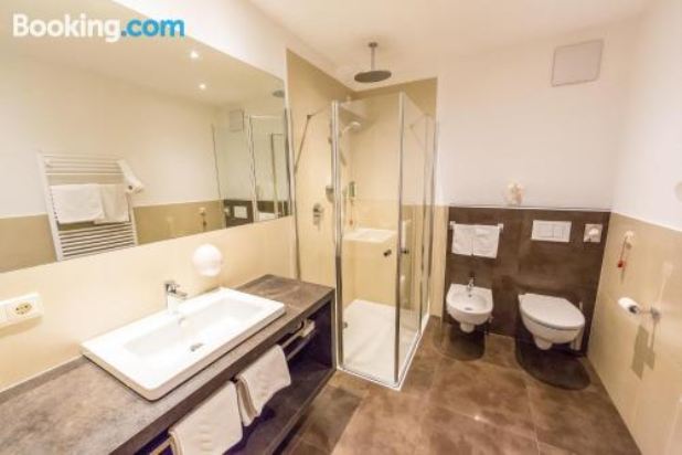 豪华双人房（带阳台）