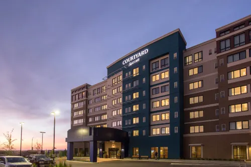 Courtyard Calgary South