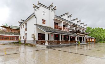 Tianzhihong Zhuangyuan Hostel