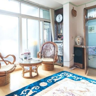 Lodge 82 in KOREA 흰색헨스가있는정원예쁜집 4인실(침대) Standard Villa Lodge 82 in Korea 흰색헨스가있는정원예쁜집 4인실(침대) Standard Villa 쿠폰
