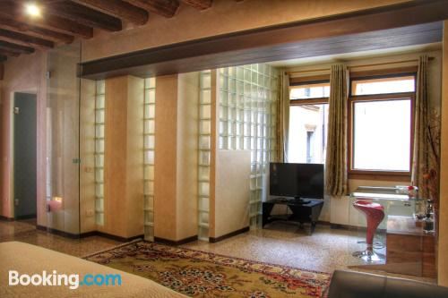 豪华套房-带水疗浴缸