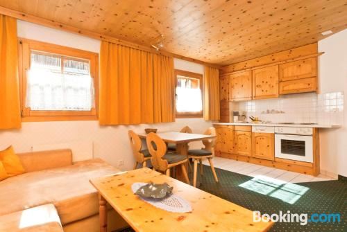 一卧室公寓（带阳台）