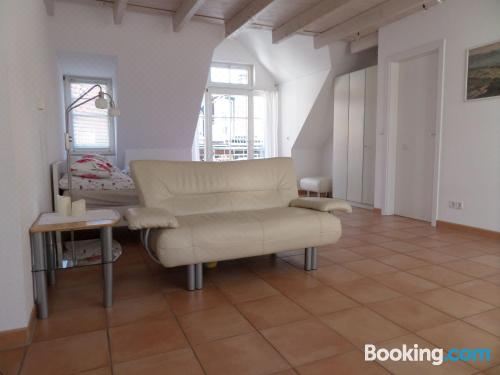 高级一卧室带阳台公寓