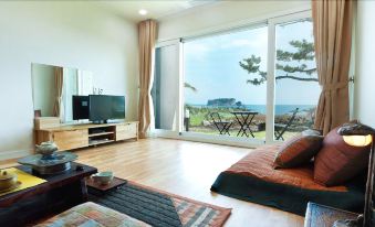 The BB's Jeju Resort